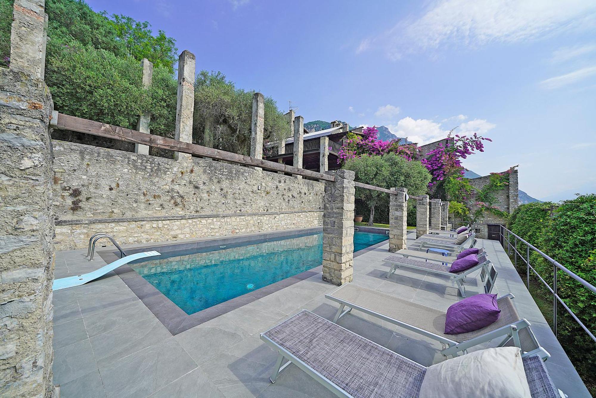 Villa Rachele: Stunning Luxury Villa In Centre Gargnano With Private Pool And Breathtaking Views Bagian luar foto