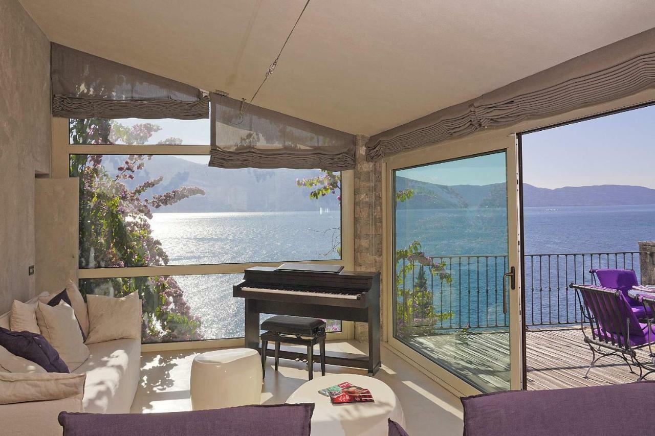 Villa Rachele: Stunning Luxury Villa In Centre Gargnano With Private Pool And Breathtaking Views Bagian luar foto