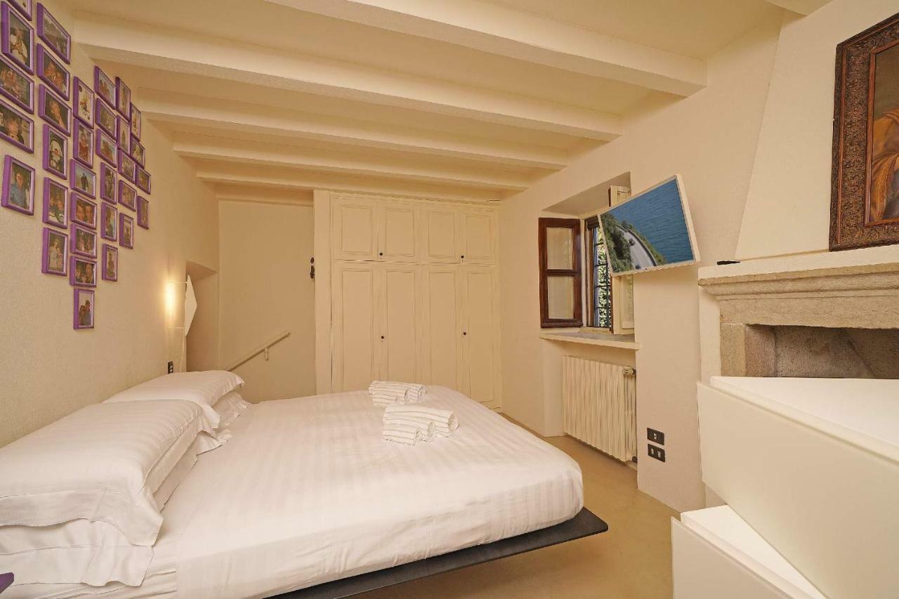 Villa Rachele: Stunning Luxury Villa In Centre Gargnano With Private Pool And Breathtaking Views Bagian luar foto